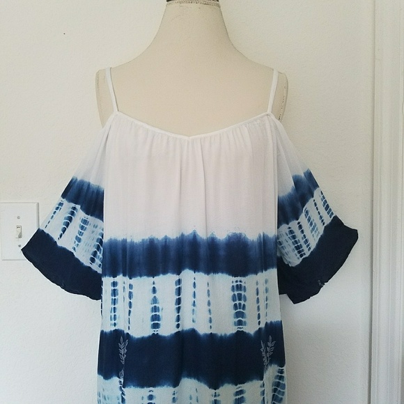 1 LEFT - Fun & Flirty Cold Shoulder Tie-dye Top - Picture 6 of 6