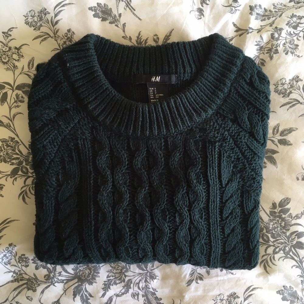 Dark Green H&M Sweater