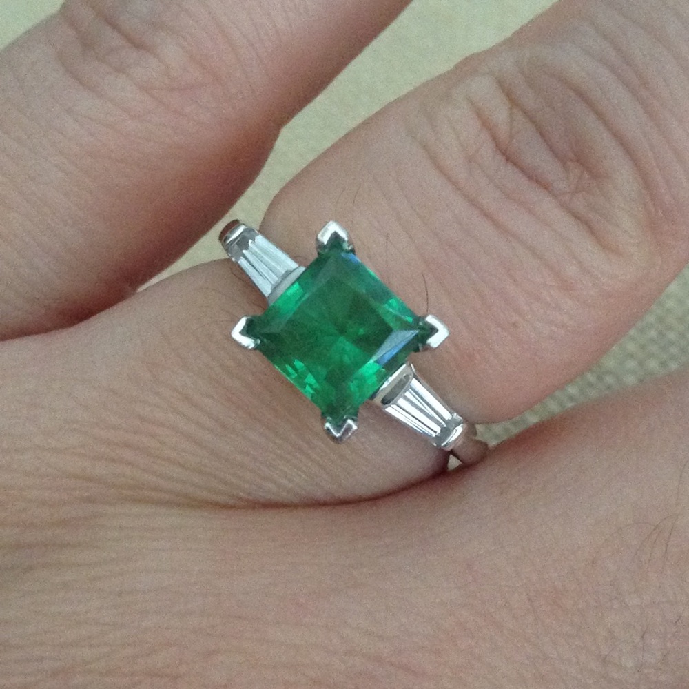 14K Authentic white gold ring