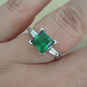 14K Authentic white gold ring