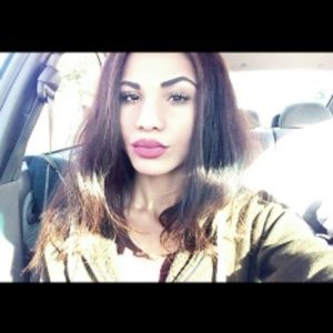 Meet your Posher, Jade