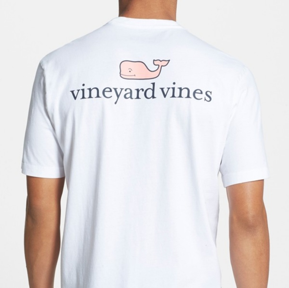 NWOT Vineyard Vines Graphic T-Shirt