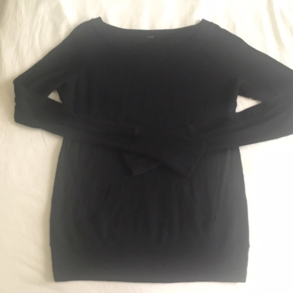Black lululemon athletica sweater