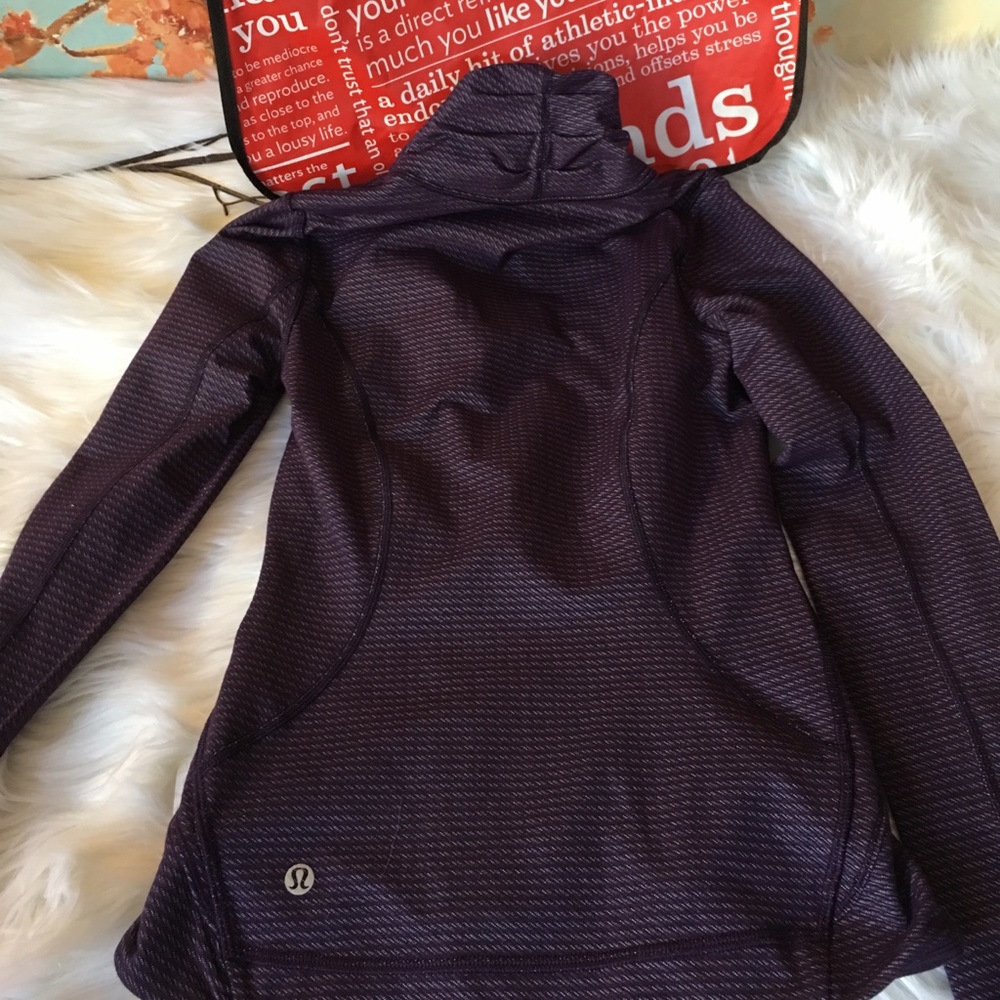 Lululemon Precision Jacket Plum - Picture 5 of 5