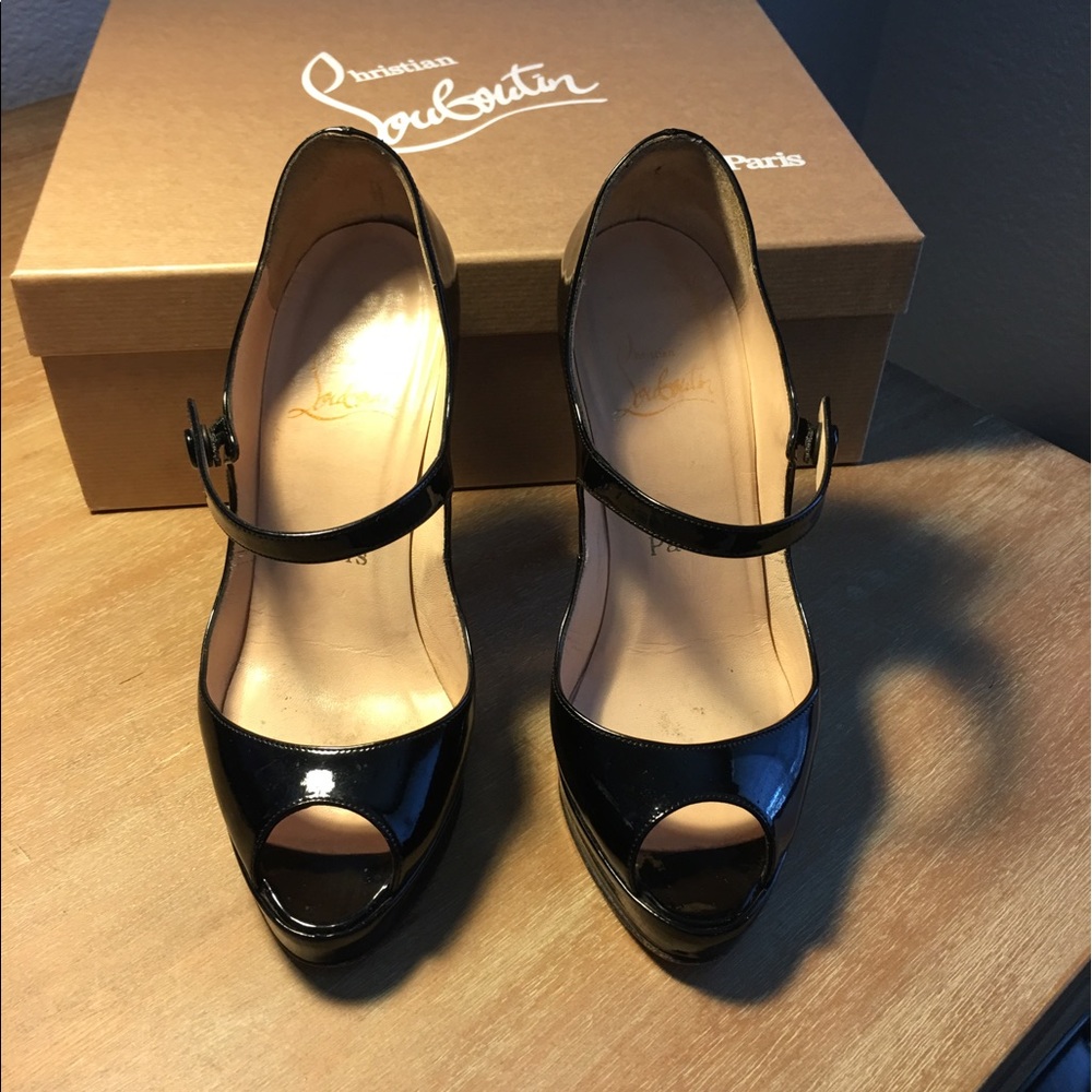 Christian Louboutin Jane Vendome Patent Peep Toe