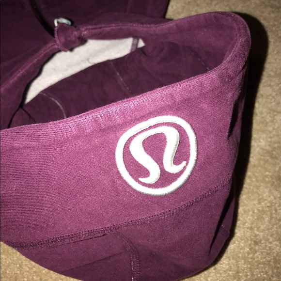 Lululemon ORIGINAL Scuba Hoodie - Picture 4 of 4
