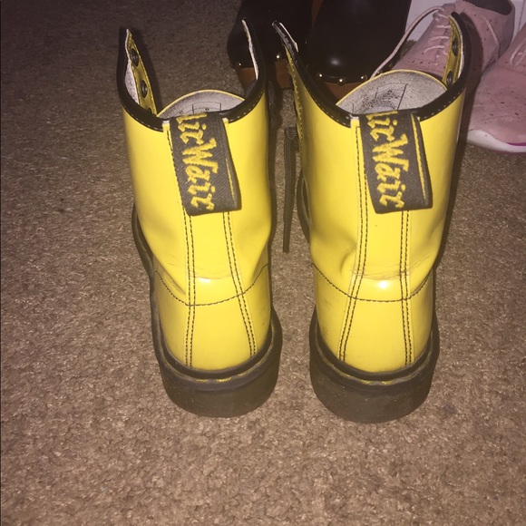💛🚨SOLD🚨Yellow Dr. Martens! 💛 - Picture 4 of 4