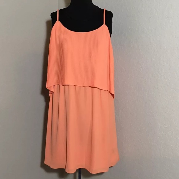 Mossimo Supply Co. Dresses & Skirts - Peach Mossimo Pleated Babydoll Sleeveless Dress L