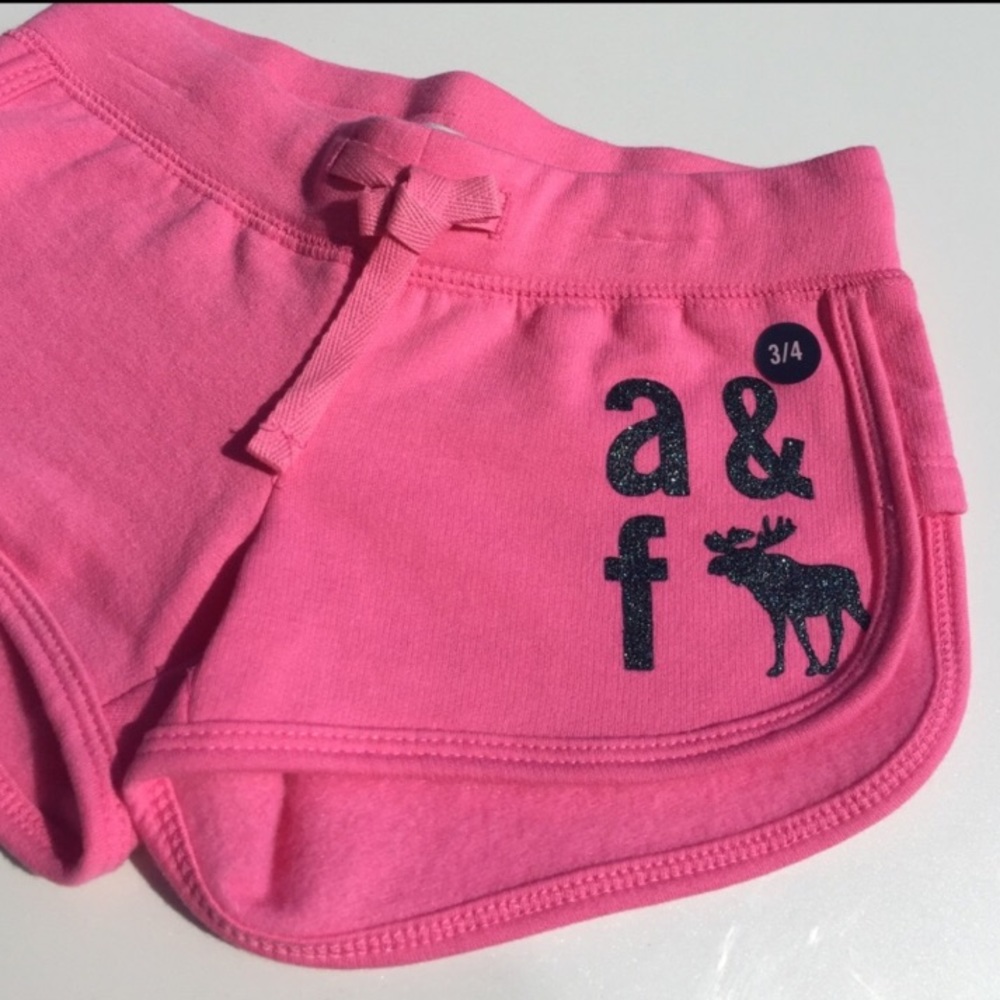 🚫🚫SOLD ON ANOTHER SITE🚫🚫NEW ABERCROMBIE SHORTS