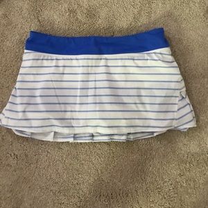 PERFECT CONDITION Lululemon skirt!!
