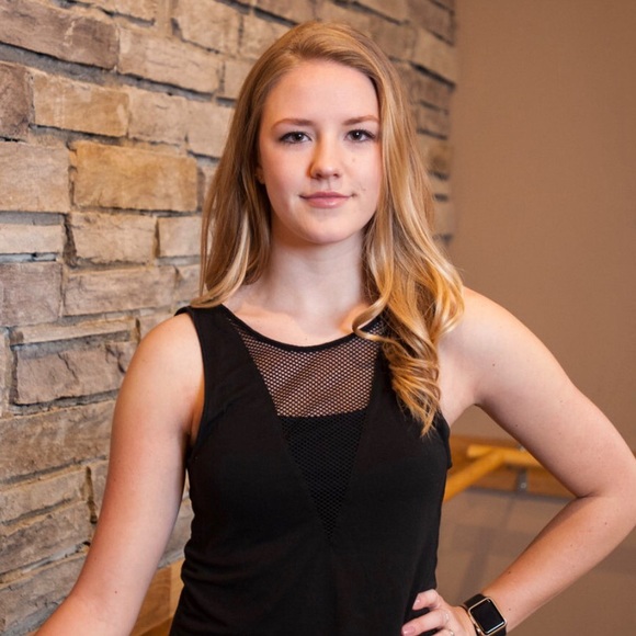 Meet Your Seller!!! 👑 - Picture 2 of 3