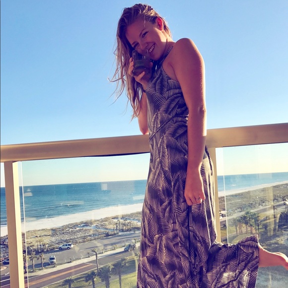 Meet Your Seller!!! 👑 - Picture 3 of 3