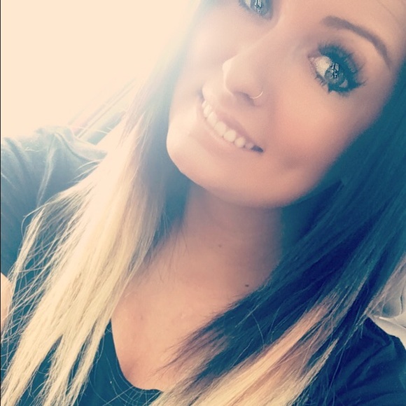 Meet your Posher, Kylee - Picture 1 of 1