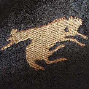 Meet your Posher, Joy