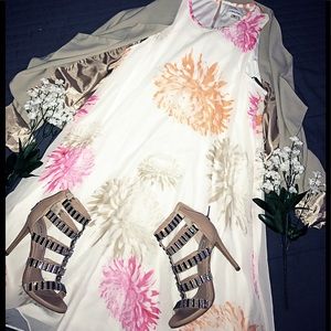 ⚜️Calvin Klein Floral Trapeze Dress⚜️