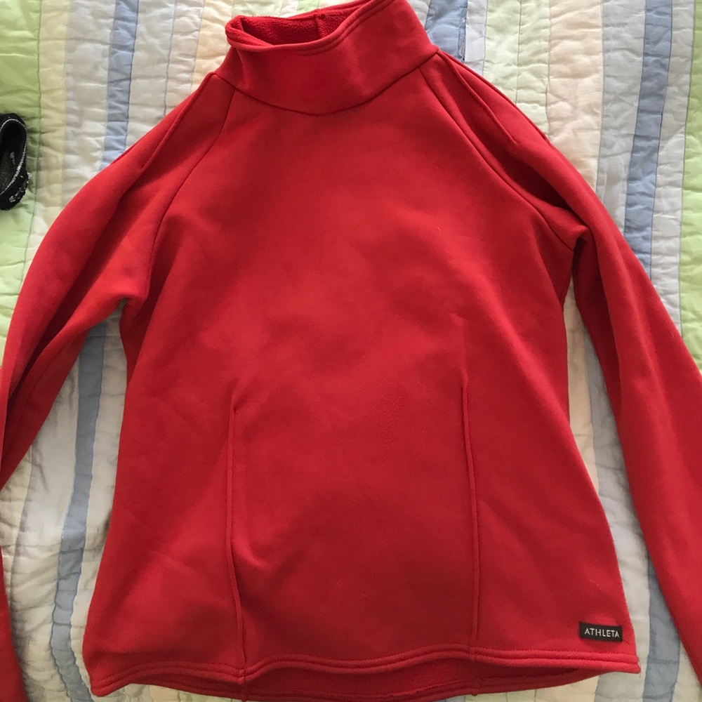 Athletes turtle neck sweater