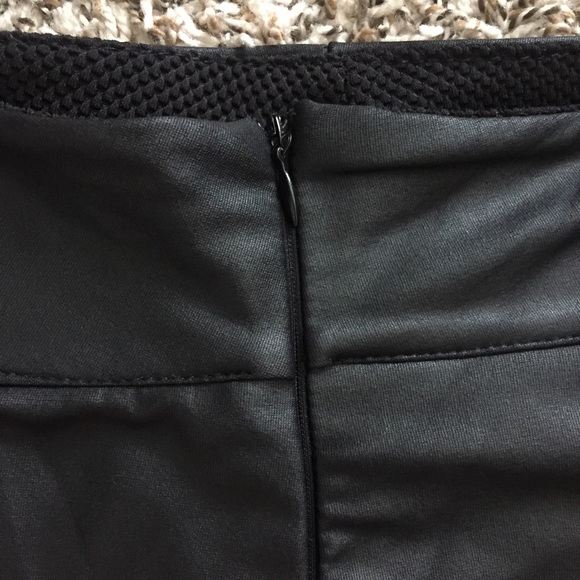 NWOT pleated skirt - Picture 2 of 4