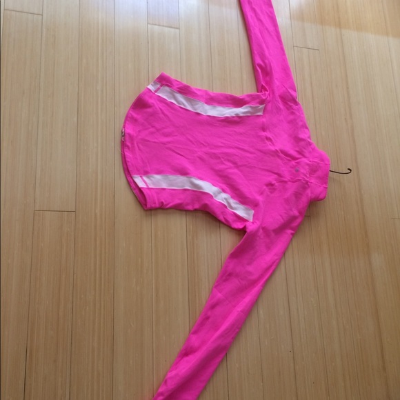 Pink - Picture 3 of 4