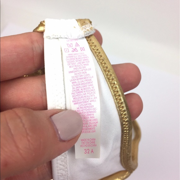 Victoria's Secret Padded Underwire Bikini Top - Picture 4 of 5