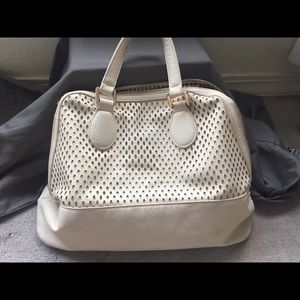 Mid sized handbag by Urban Expressions