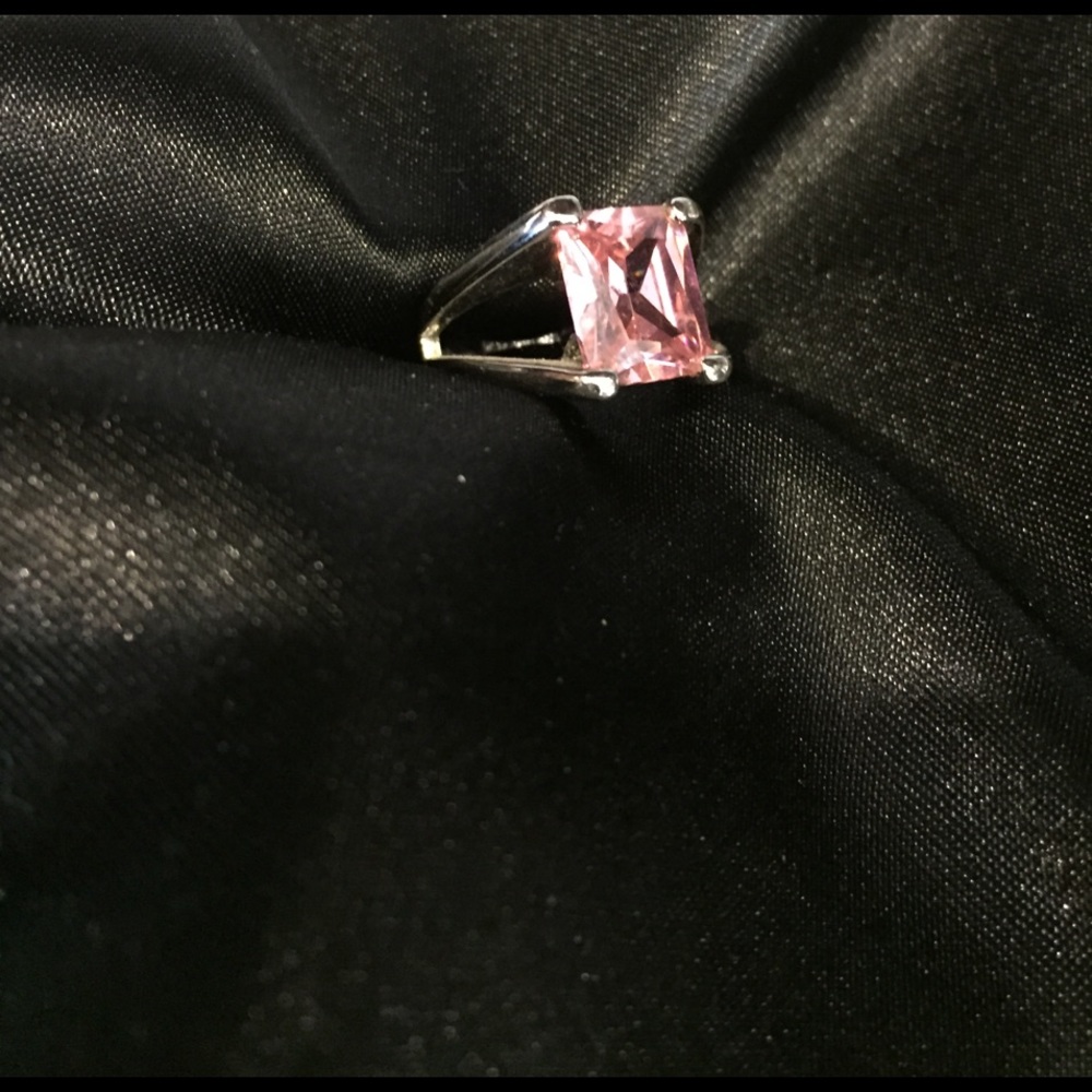 Lia Sophia Daiquiri Ring
