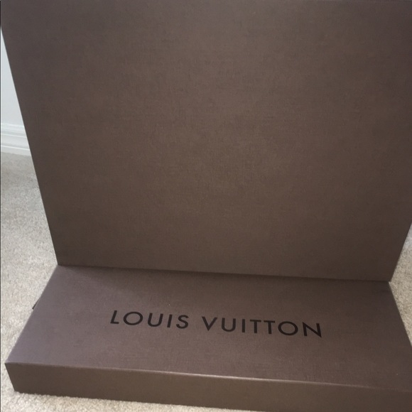 Authentic Louis Vuitton travel bag box. - Picture 5 of 5