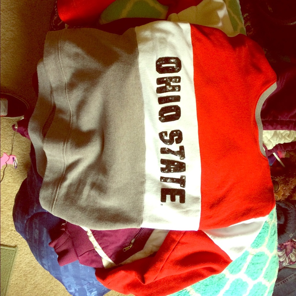 Ohio state college pink sweat shirt