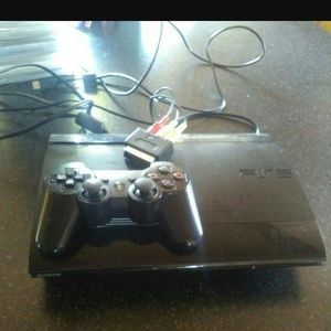 Ps3 all wires/remote/ 11 games