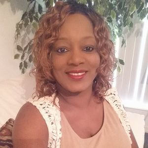 Meet your Posher, Alesia