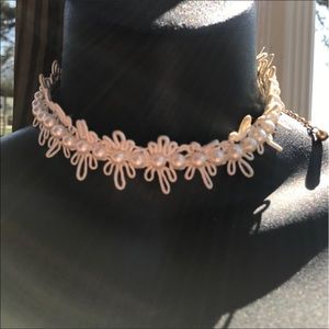 Vintage pearl like choker necklace