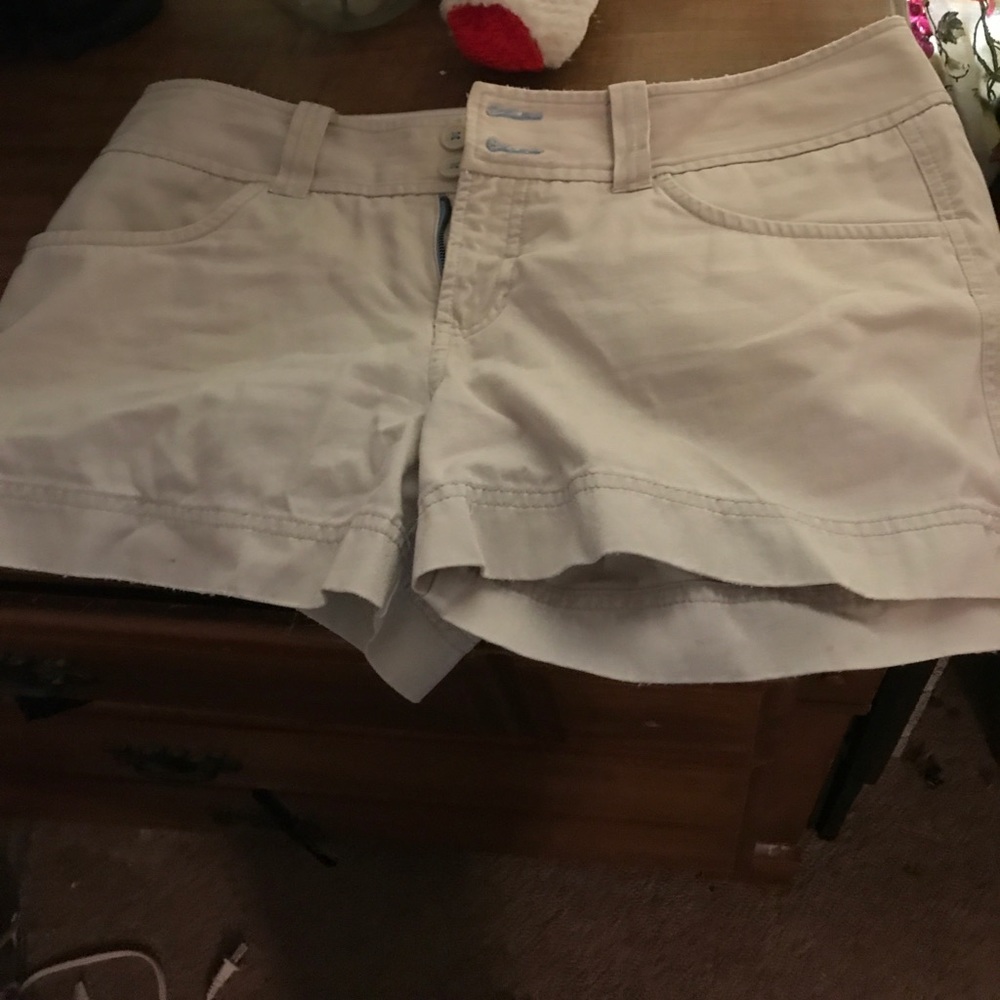 Khaki shorts