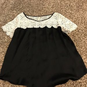 Lauren Conrad blouse