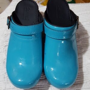Sanita clogs size 38