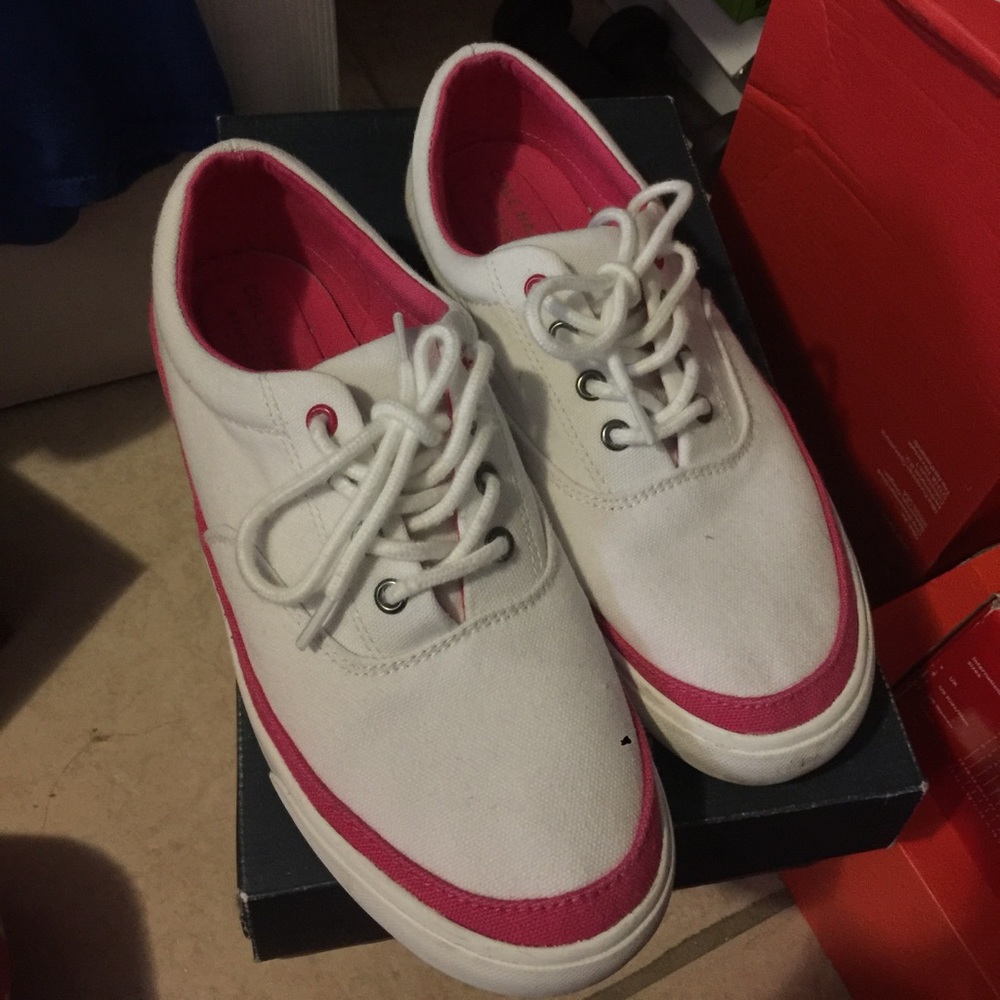 Kelly laceless