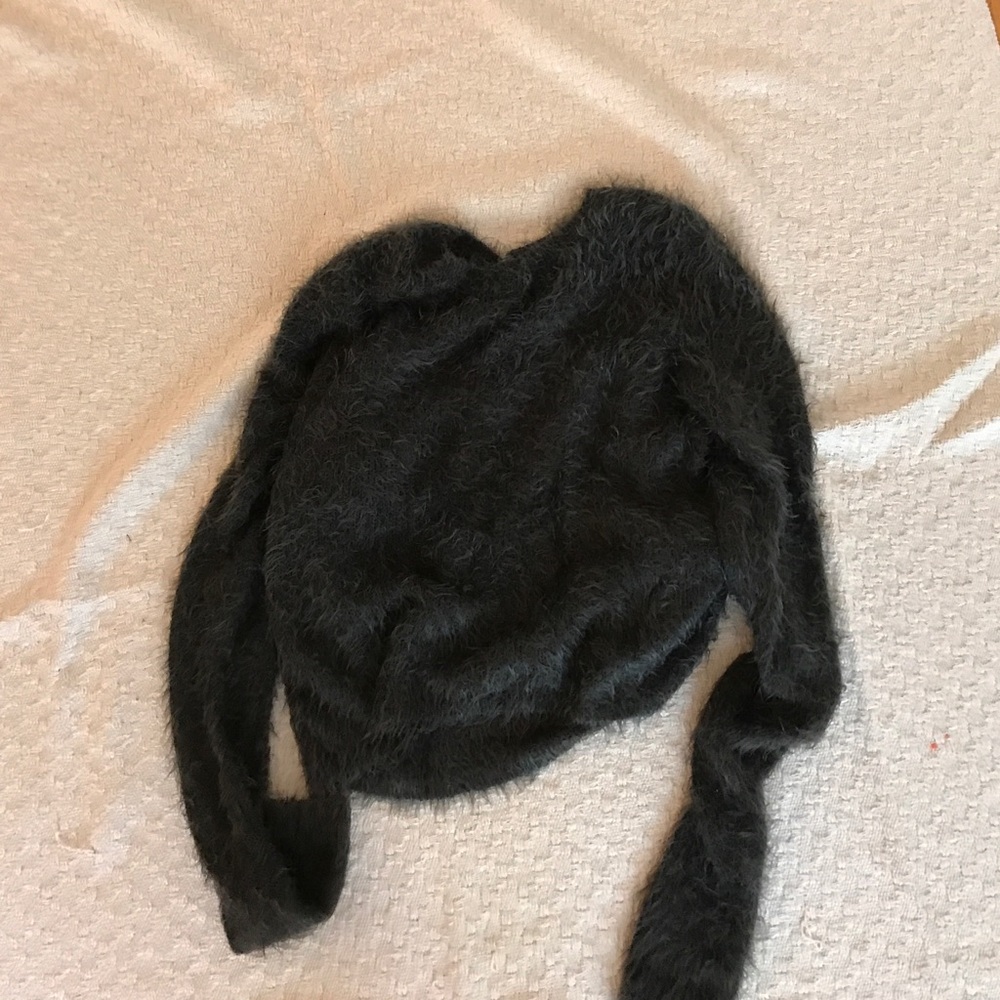 Sweater - Picture 2 of 4