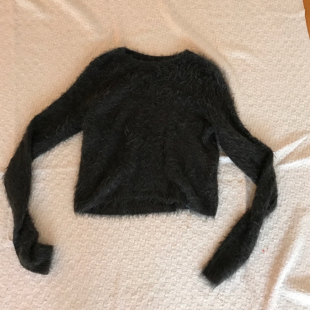 Sweater - Picture 3 of 4