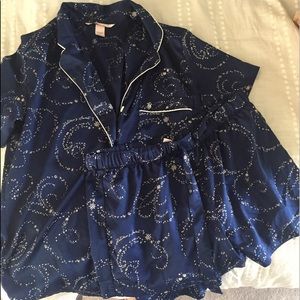 VIctoria Secret pajama set
