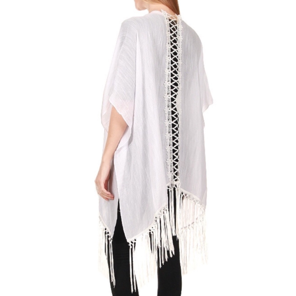 Summer White Vest with Lace in the back !