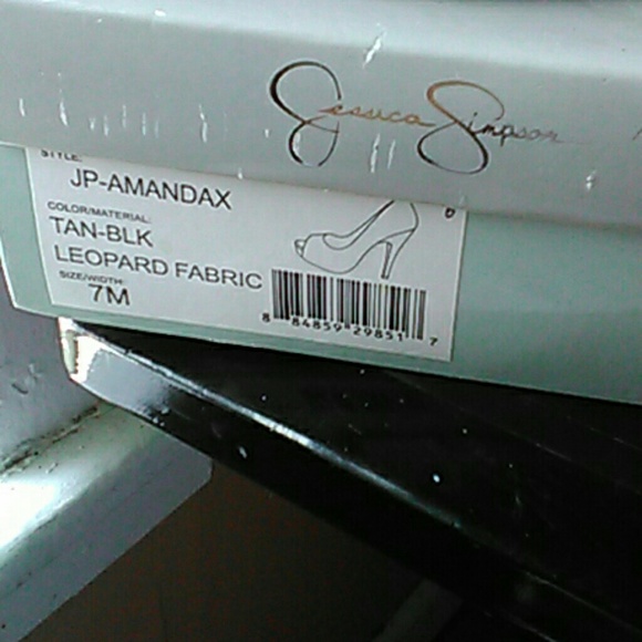 Shoes - Picture 2 of 2