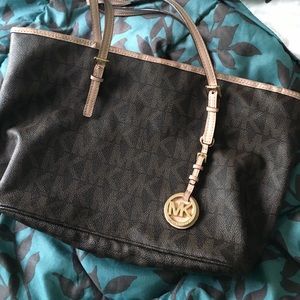 Michael kors handbag