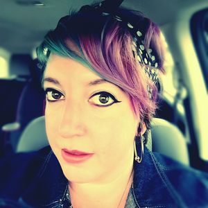 Meet your Posher, Christina