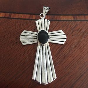 Sterling silver cross😎👸🏻🐝❤️