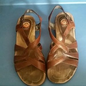 earth spirit portland sandals