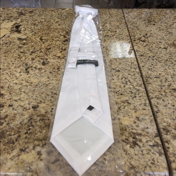 Tie - Picture 2 of 2