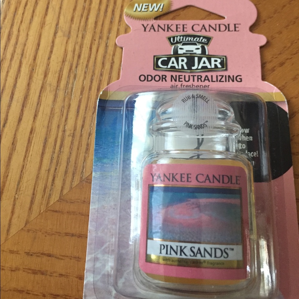 Yankee candle car jar