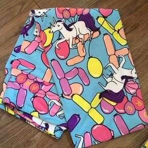 LuLaRoe birthday leggings OS