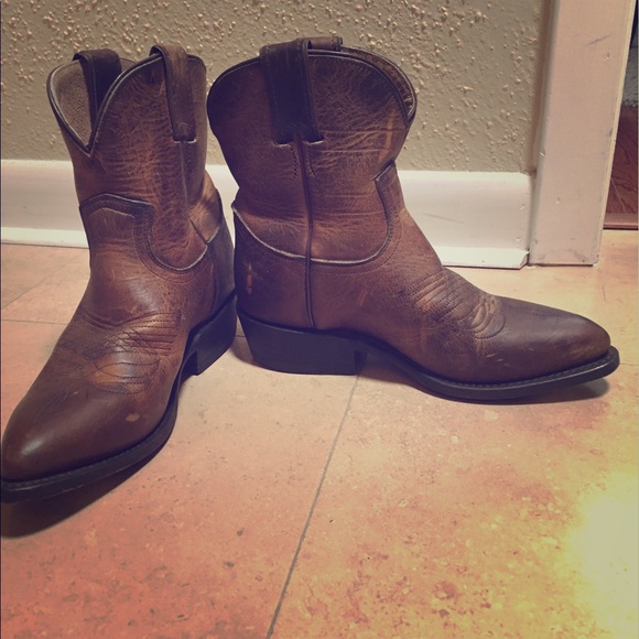 Frye Shoes - Frye Billy Short Boots