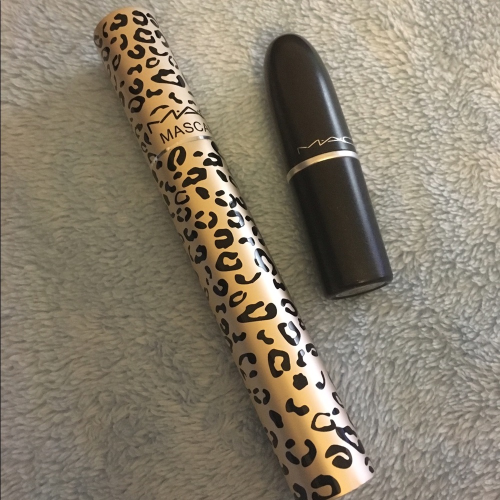 Mac bundle lipstick Freckle, mascara bundle