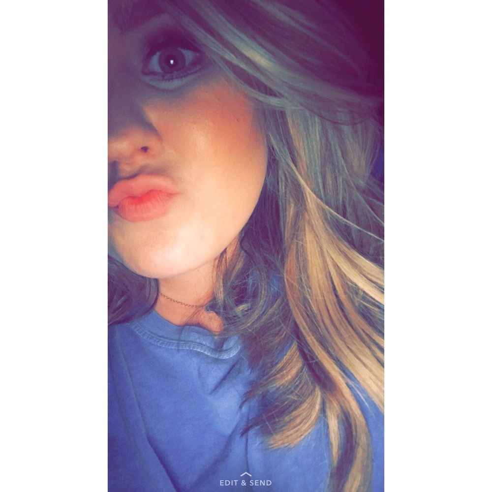 Meet your Posher, Kaylyn