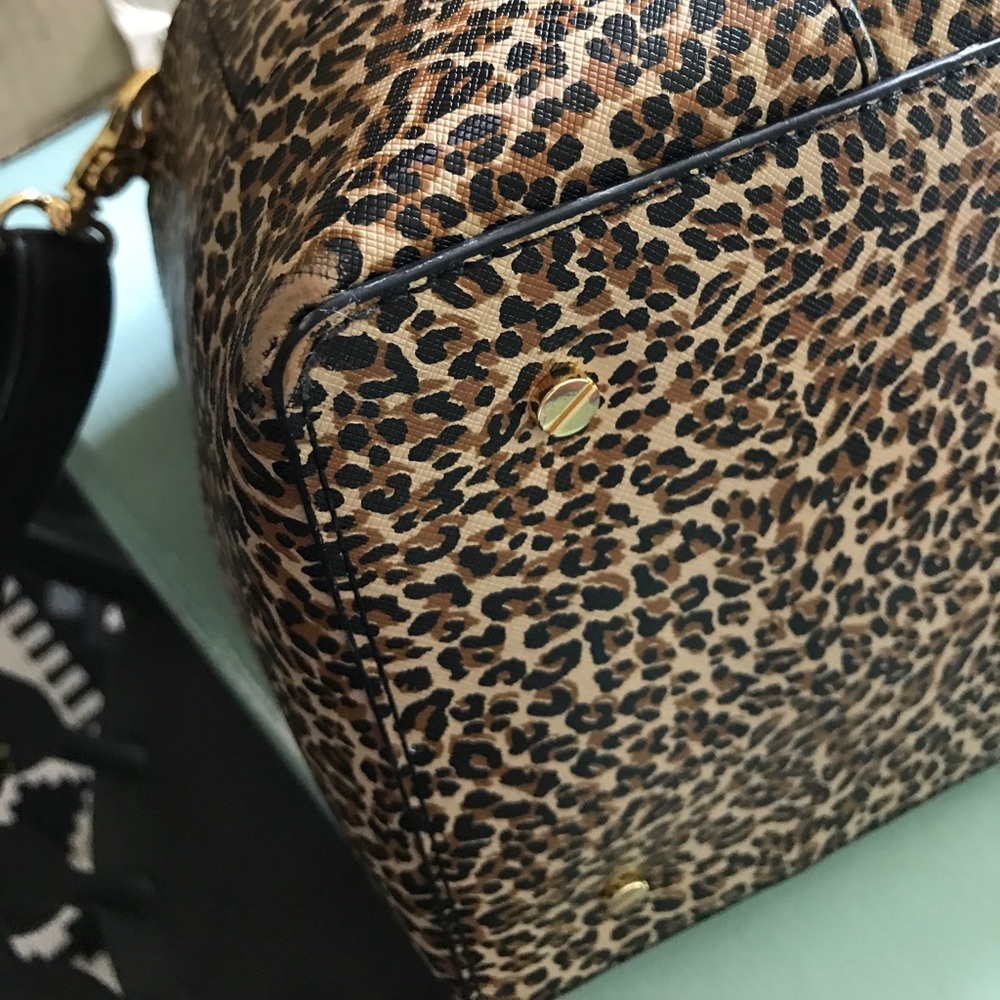 Tory Burch Robinson satchel additional pics